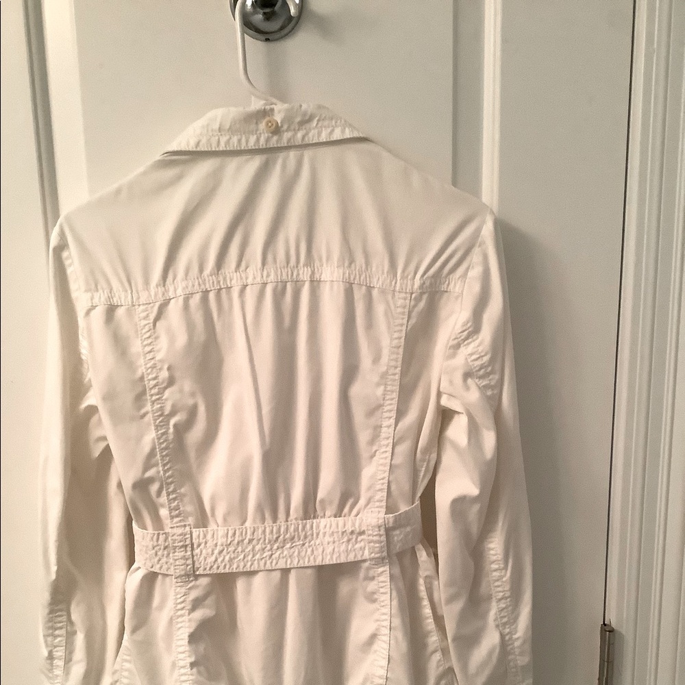 Pre-loved J Crew versatile belted white jacket - Picture 2 of 7